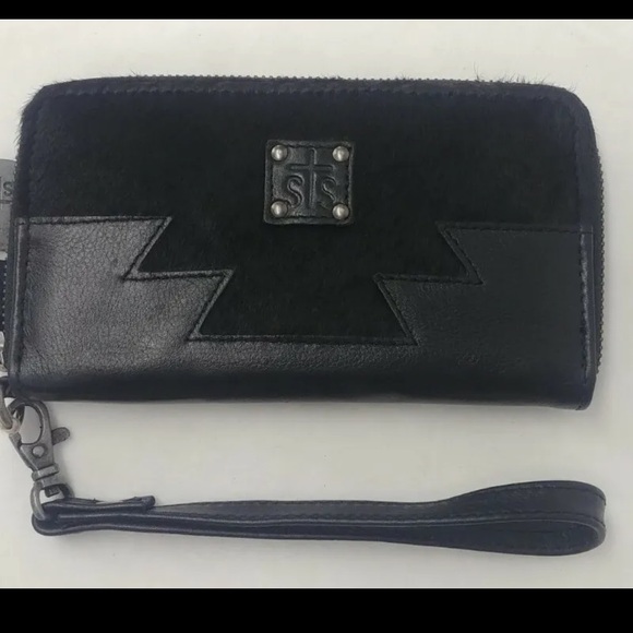 STS Ranchwear Handbags - STS RANCHWEAR HARLOW WRISTLETS BLACK